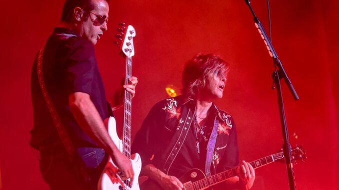 attachment-Robert-and-Dean-DeLeo